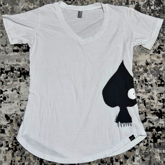 Tim Burton's Lost (Las) Vegas V-Neck Short Sleeve Women's T-shirt Small RARE - Picture 1 of 5